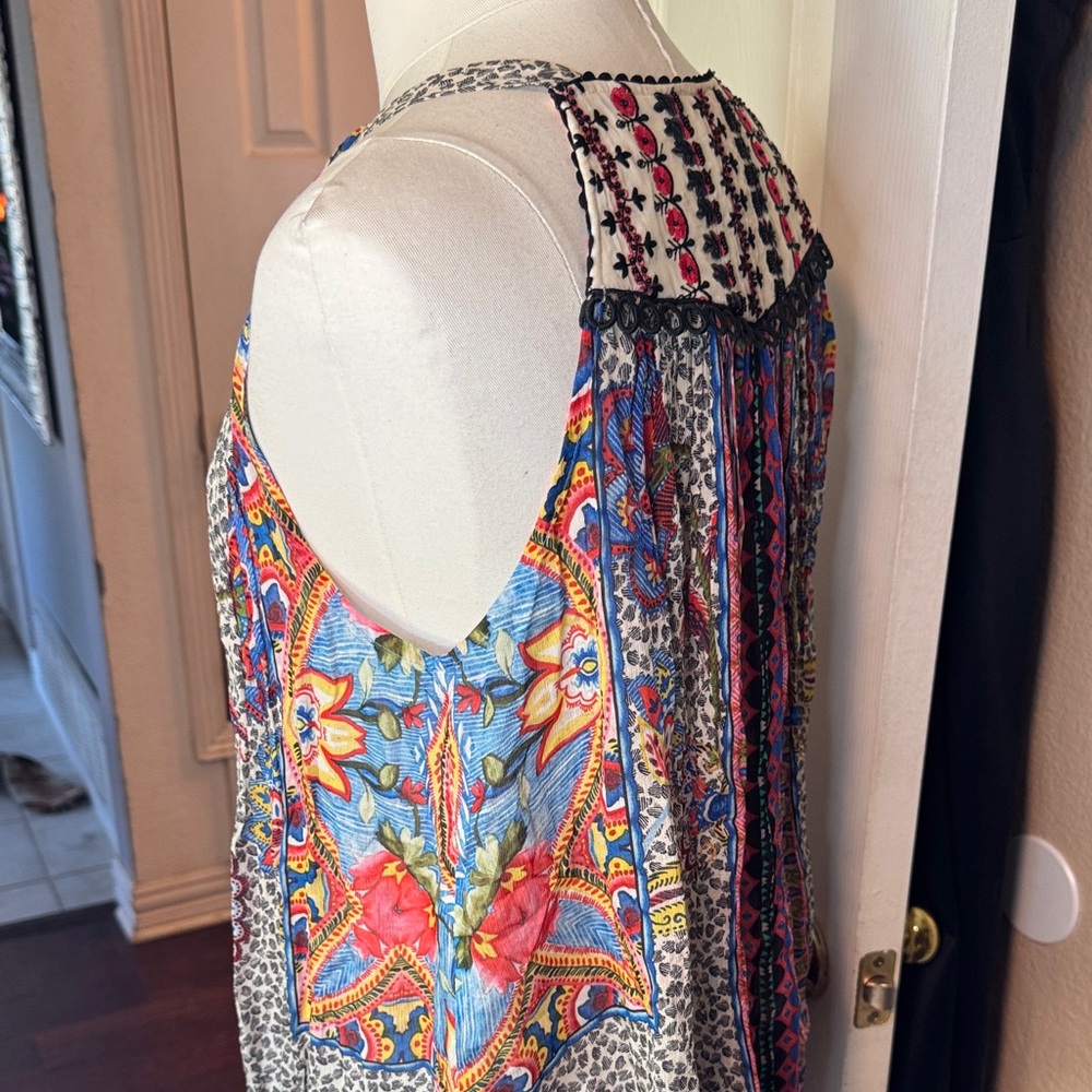 Vibrant Sleeveless Tank Top sold at Anthropologie w Tie-Front can wear other way - Picture 8 of 13
